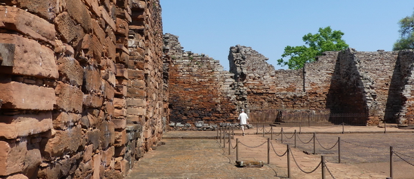 AR 0918 072 TT ruine